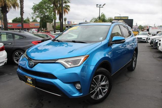 2018 Toyota RAV4 Hybrid XLE