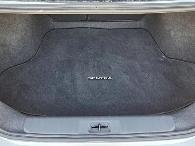 2024 Nissan Sentra SR Xtronic CVT