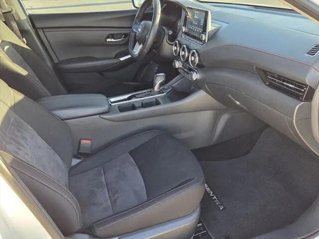 2024 Nissan Sentra SR Xtronic CVT