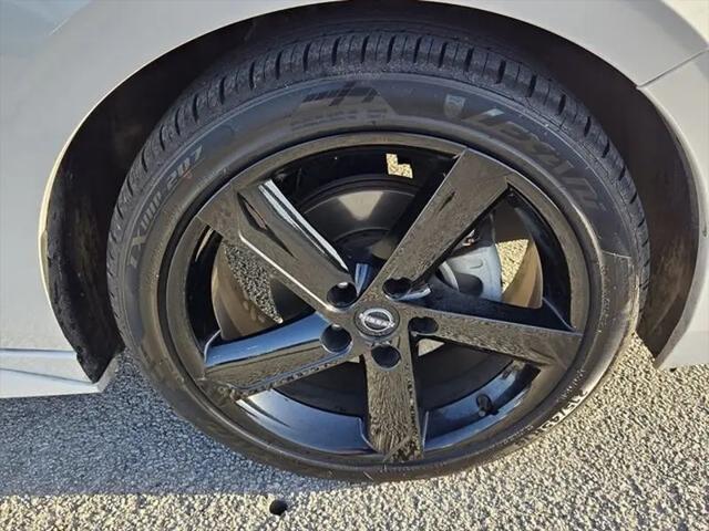 2024 Nissan Sentra SR Xtronic CVT
