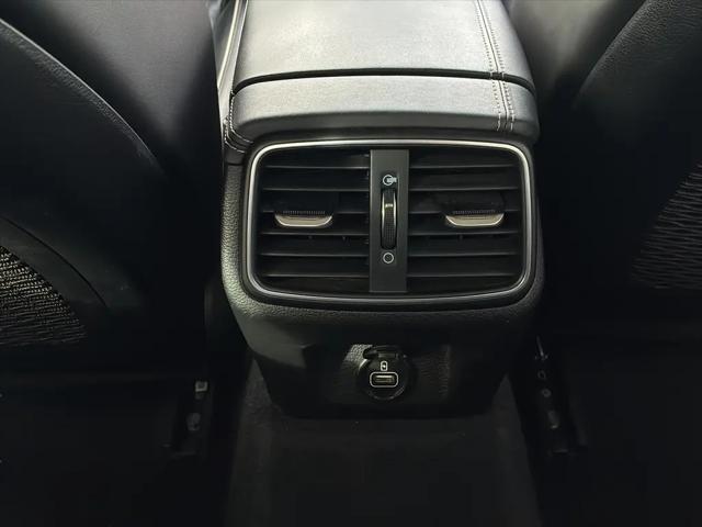 2020 Genesis G70 2.0T RWD