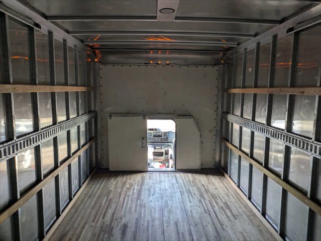 2024 Ford E-450 Cutaway Base