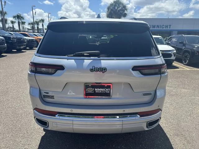 2022 Jeep Grand Cherokee L Overland 4x2