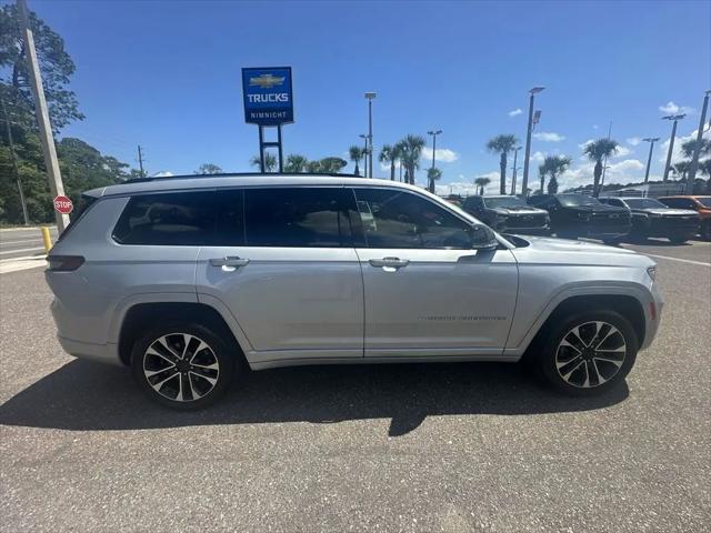 2022 Jeep Grand Cherokee L Overland 4x2