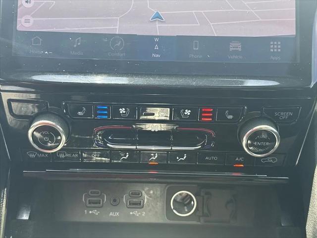 2022 Jeep Grand Cherokee L Overland 4x2