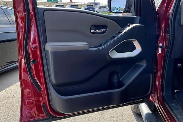2023 Nissan Frontier Crew Cab SV 4x4