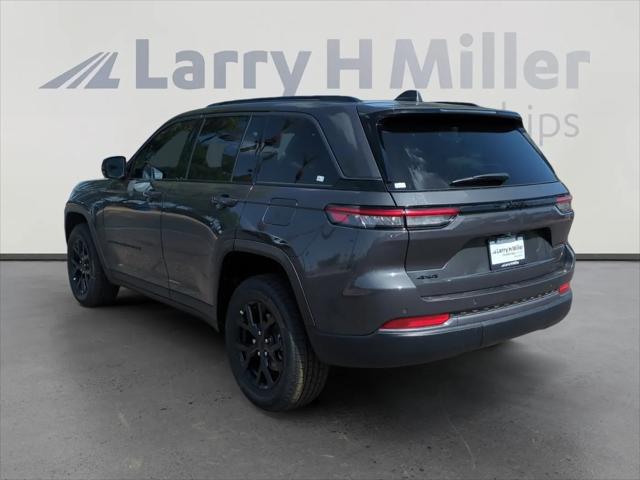 2026 Jeep Grand Cherokee Altitude 4x4