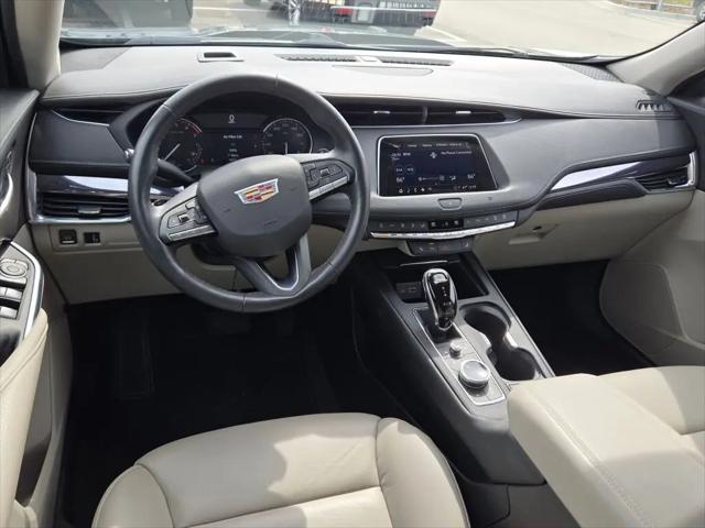 2021 Cadillac XT4 FWD Luxury