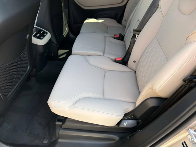 2026 Volvo XC90 Plus, B5 AWD Gas (mild hybrid), Gasoline, Bright, 7 Seats