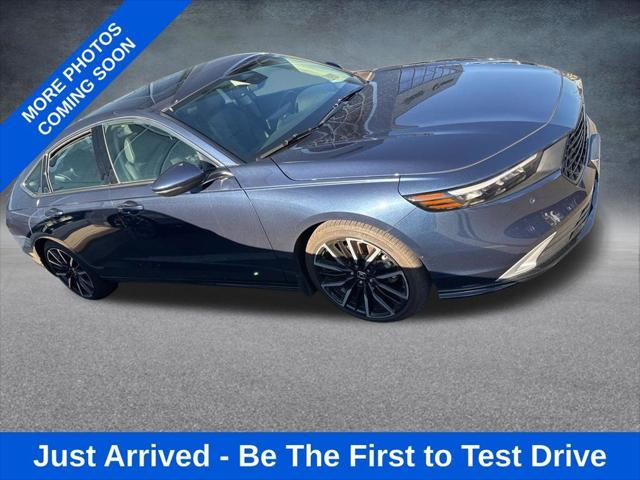 2025 Honda Accord Hybrid Touring