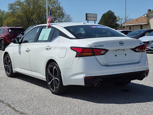 2023 Nissan Altima SR FWD