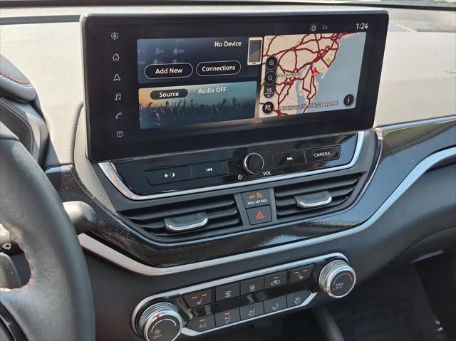 2023 Nissan Altima SR FWD