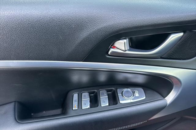 2022 Genesis G70 2.0T RWD