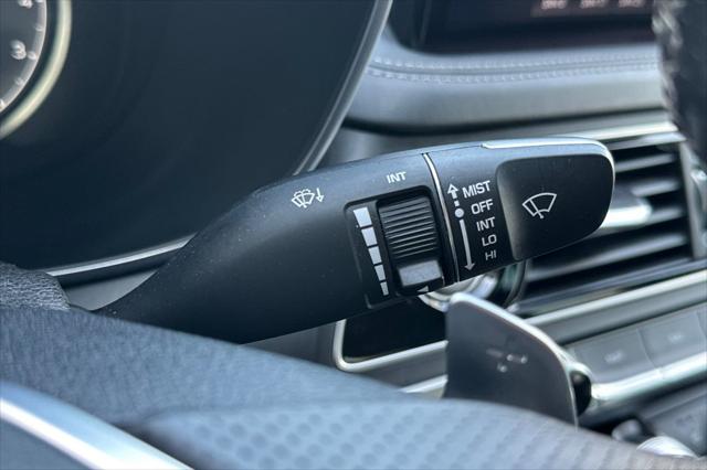 2022 Genesis G70 2.0T RWD
