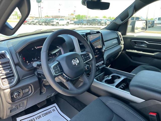 2025 Ram 1500 Big Horn Crew Cab 4x4 5'7" Box