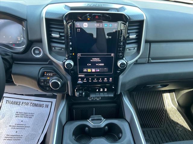 2025 Ram 1500 Big Horn Crew Cab 4x4 5'7" Box