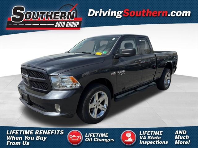 2017 RAM 1500 Express Quad Cab 4x4 64 Box