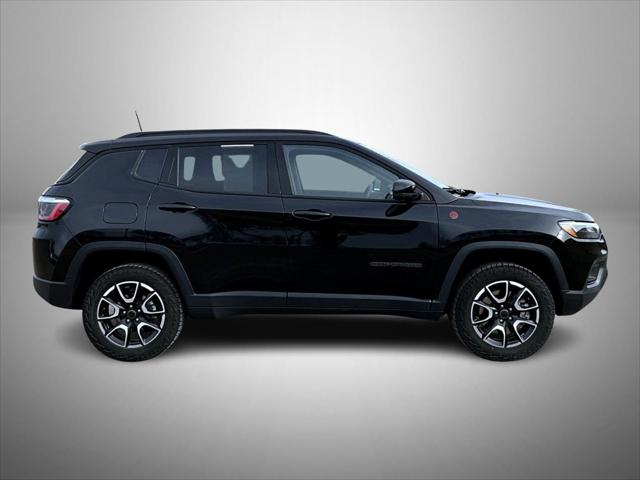 2025 Jeep Compass Trailhawk 4x4