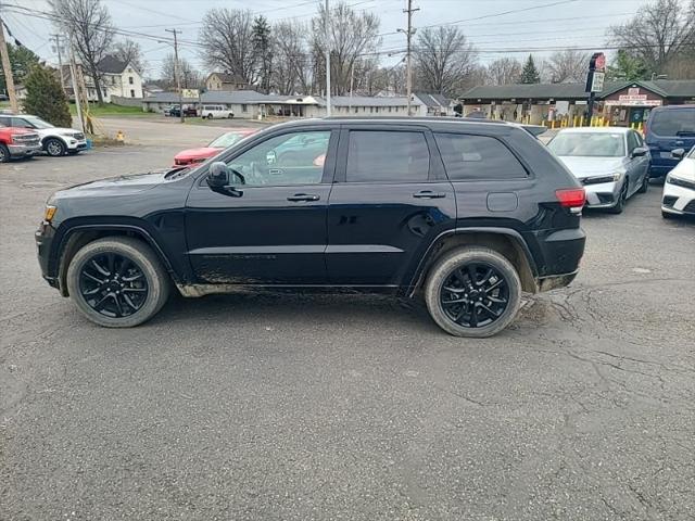 2021 Jeep Grand Cherokee Laredo X 4x4