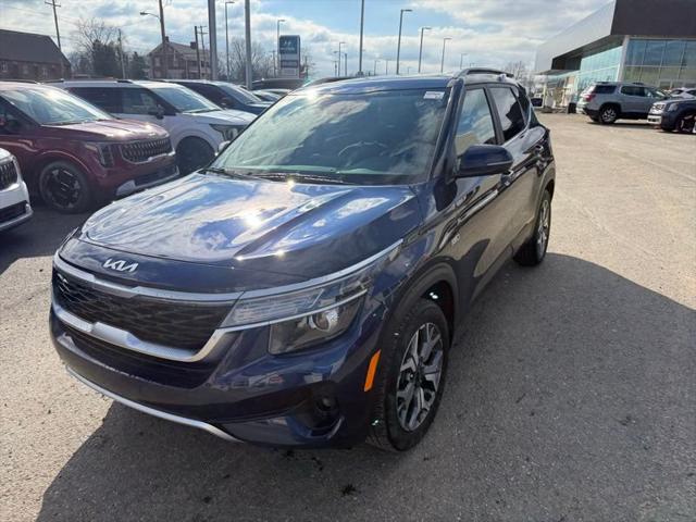 2023 Kia Seltos EX 2023 Kia Seltos EX
