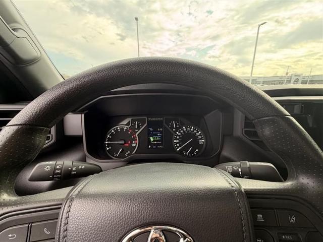 2025 Toyota Tundra SR5 2025 Toyota Tundra SR5