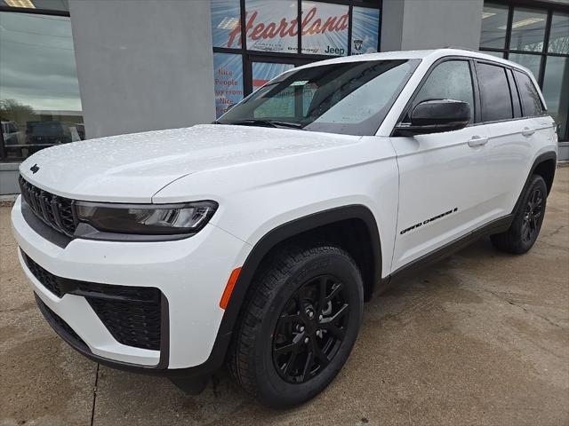 2026 Jeep Grand Cherokee GRAND CHEROKEE LAREDO ALTITUDE 4X4