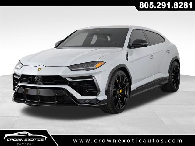 2022 Lamborghini Urus Base