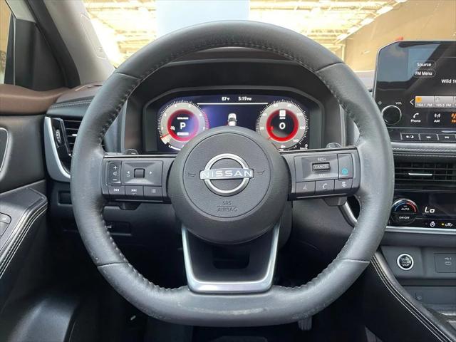 2023 Nissan Rogue Platinum FWD
