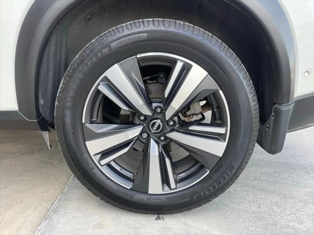 2023 Nissan Rogue Platinum FWD