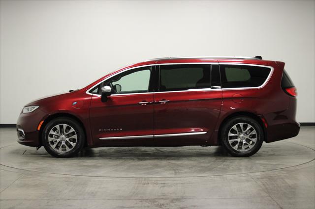 2023 Chrysler Pacifica Hybrid Pinnacle