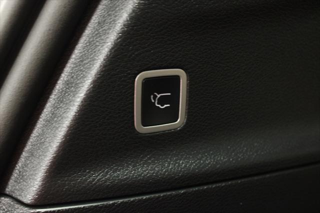 2023 Chrysler Pacifica Hybrid Pinnacle