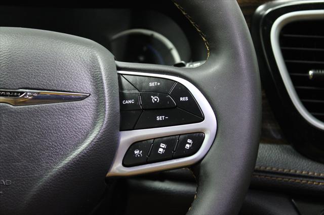 2023 Chrysler Pacifica Hybrid Pinnacle