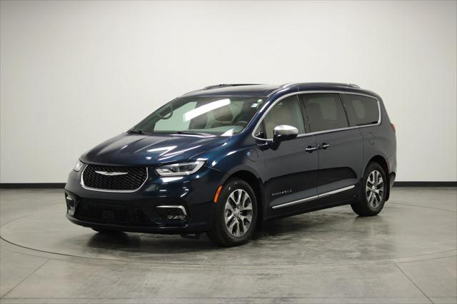 2022 Chrysler Pacifica Hybrid Pinnacle