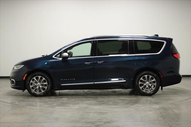 2022 Chrysler Pacifica Hybrid Pinnacle