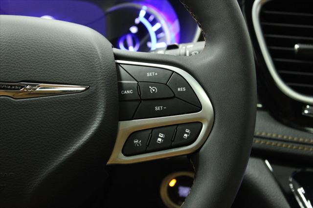 2022 Chrysler Pacifica Hybrid Pinnacle