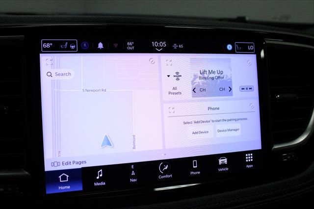 2022 Chrysler Pacifica Hybrid Pinnacle