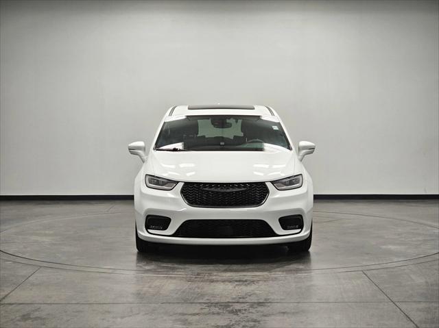 2022 Chrysler Pacifica Hybrid Limited