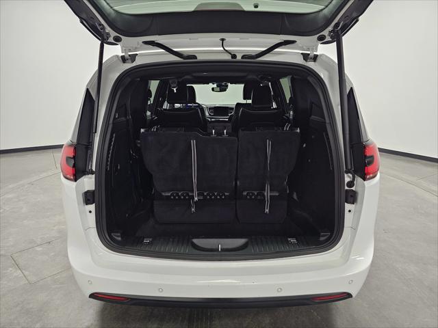 2022 Chrysler Pacifica Hybrid Limited