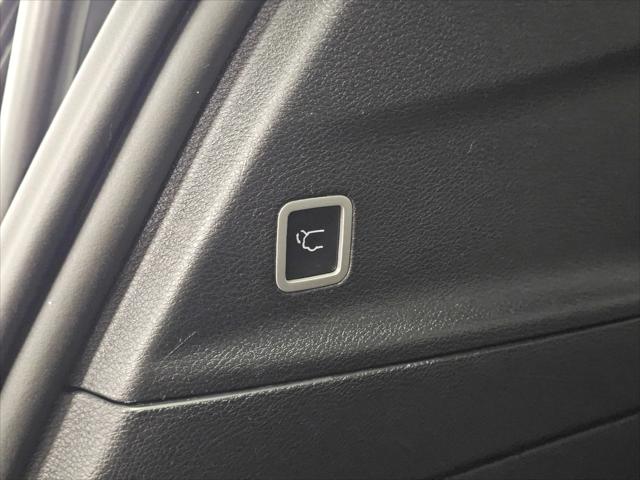 2022 Chrysler Pacifica Hybrid Limited