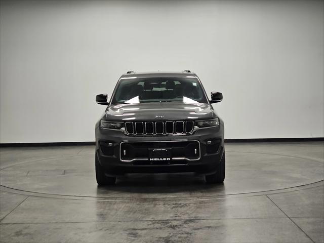 2022 Jeep Grand Cherokee L Overland 4x2
