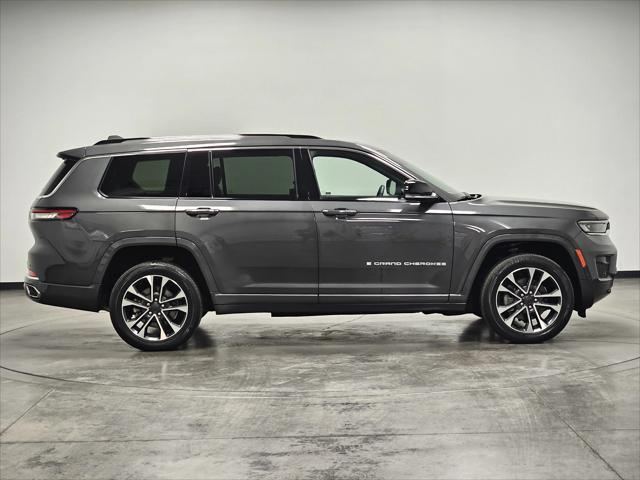 2022 Jeep Grand Cherokee L Overland 4x2