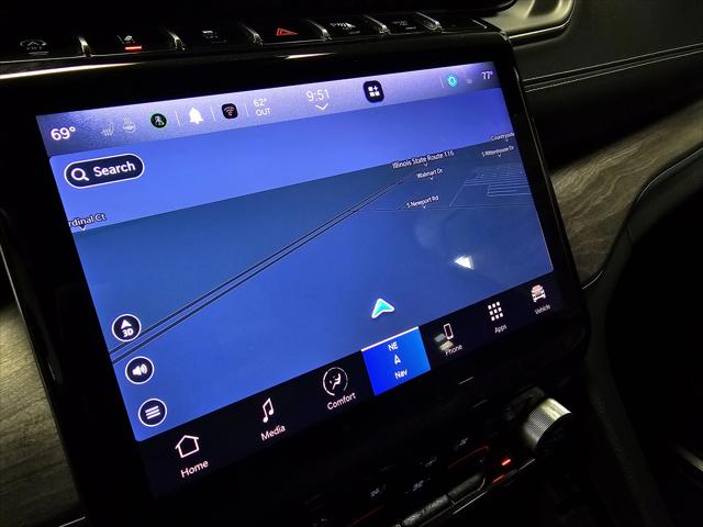 2022 Jeep Grand Cherokee L Overland 4x2