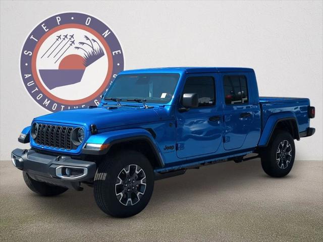 2026 Jeep Gladiator GLADIATOR SAHARA 4X4
