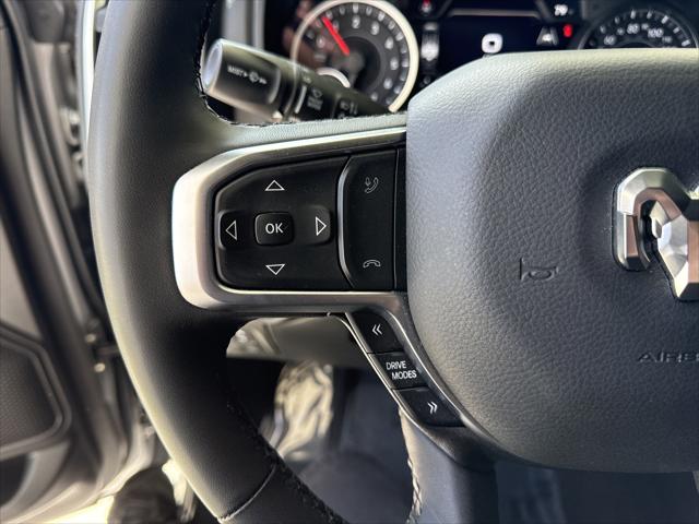 2025 Ram 1500 Big Horn Crew Cab 4x4 5'7" Box