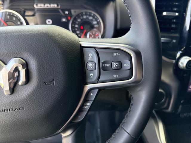2025 Ram 1500 Big Horn Crew Cab 4x4 5'7" Box