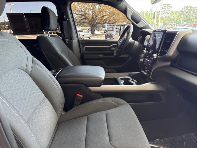 2025 Ram 1500 Big Horn Crew Cab 4x4 5'7" Box