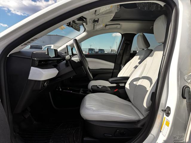 2022 Ford Mustang Mach-E Premium