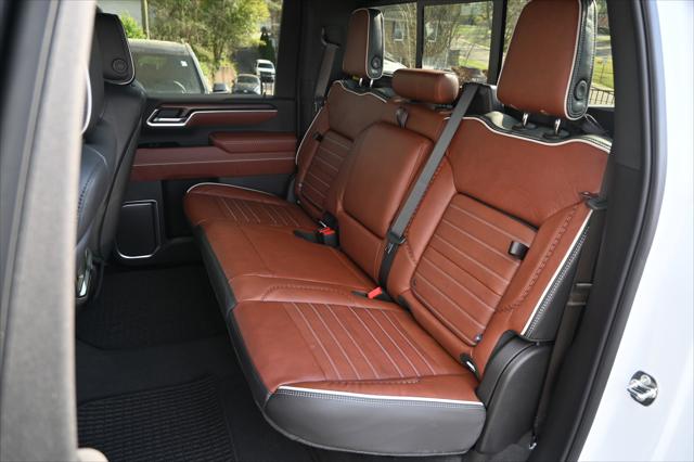 2026 GMC Sierra 3500HD Crew Cab, Long Bed, Denali Ultimate DRW, 4WD