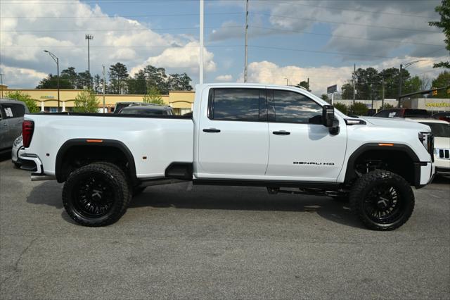 2026 GMC Sierra 3500HD Crew Cab, Long Bed, Denali Ultimate DRW, 4WD