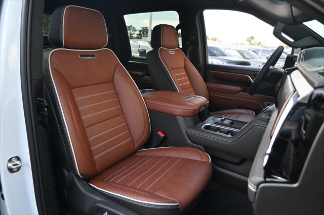 2026 GMC Sierra 3500HD Crew Cab, Long Bed, Denali Ultimate DRW, 4WD